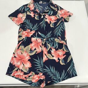Two piece baby boy Hawaiian print, button shirt and short set. Size 9 months